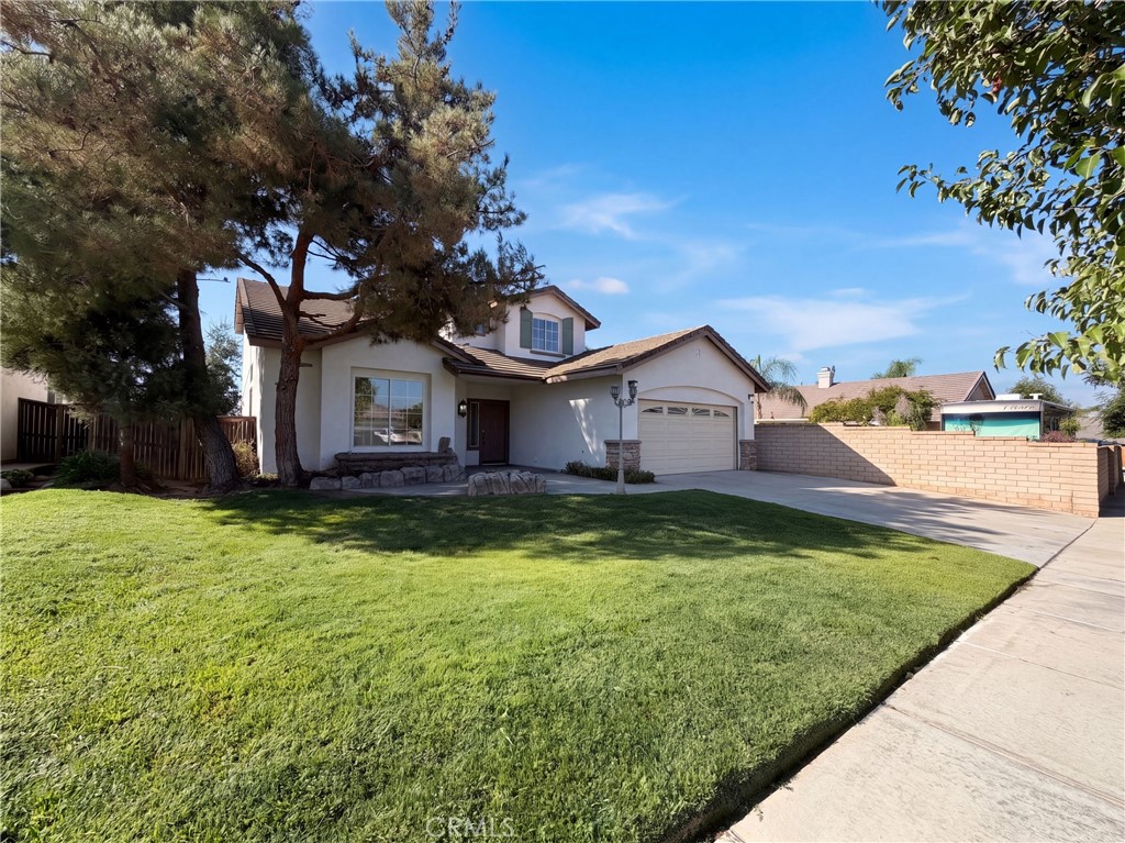 33825 Glenoaks Property Photo 1