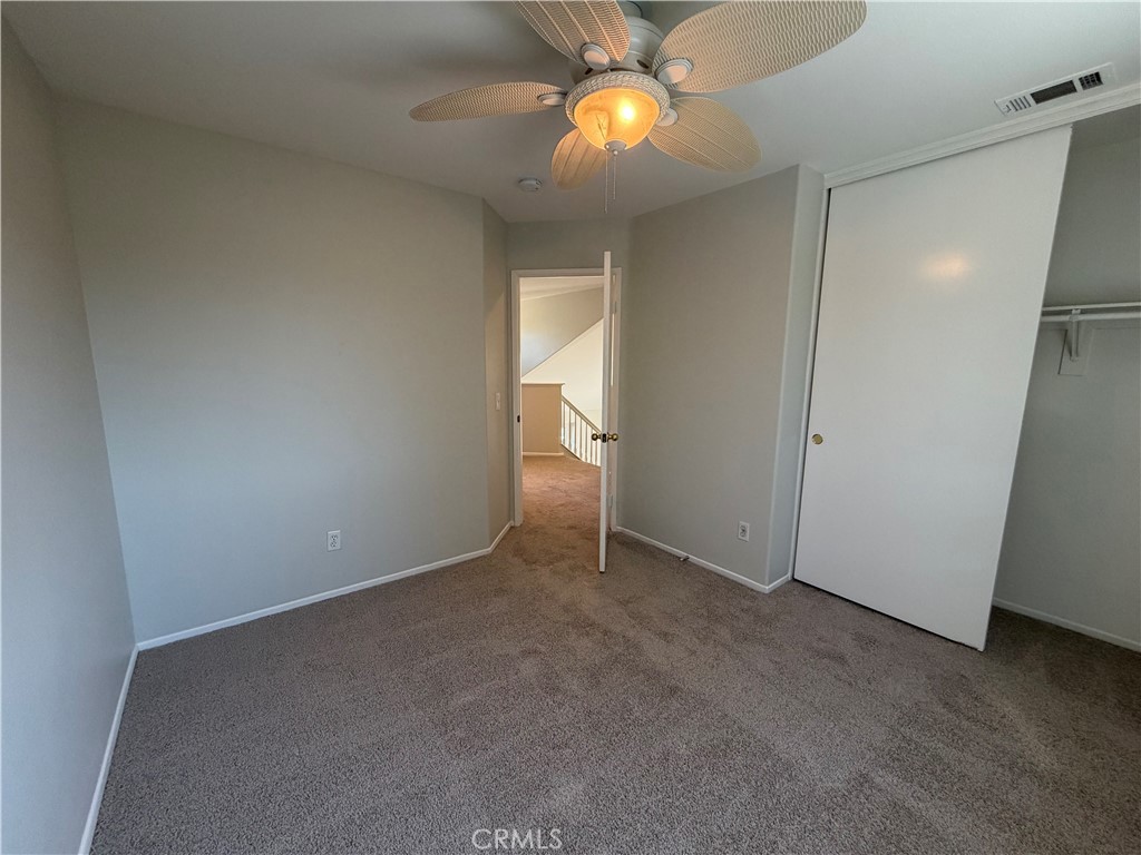 33825 Glenoaks Property Photo 6