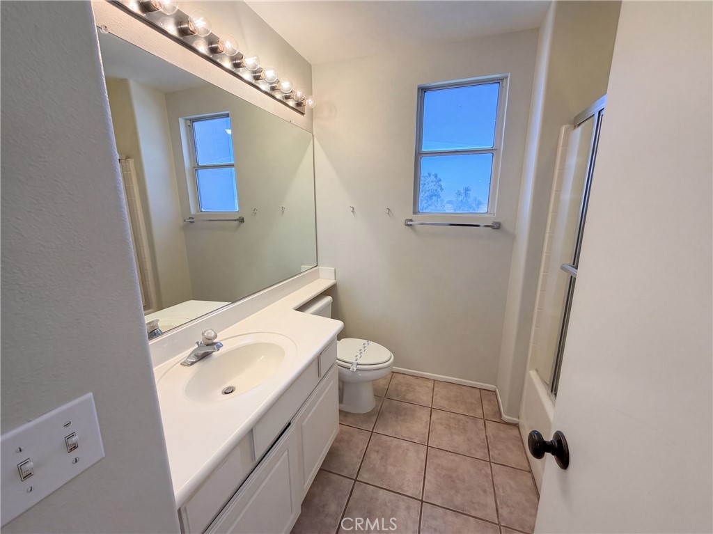 33825 Glenoaks Property Photo 20