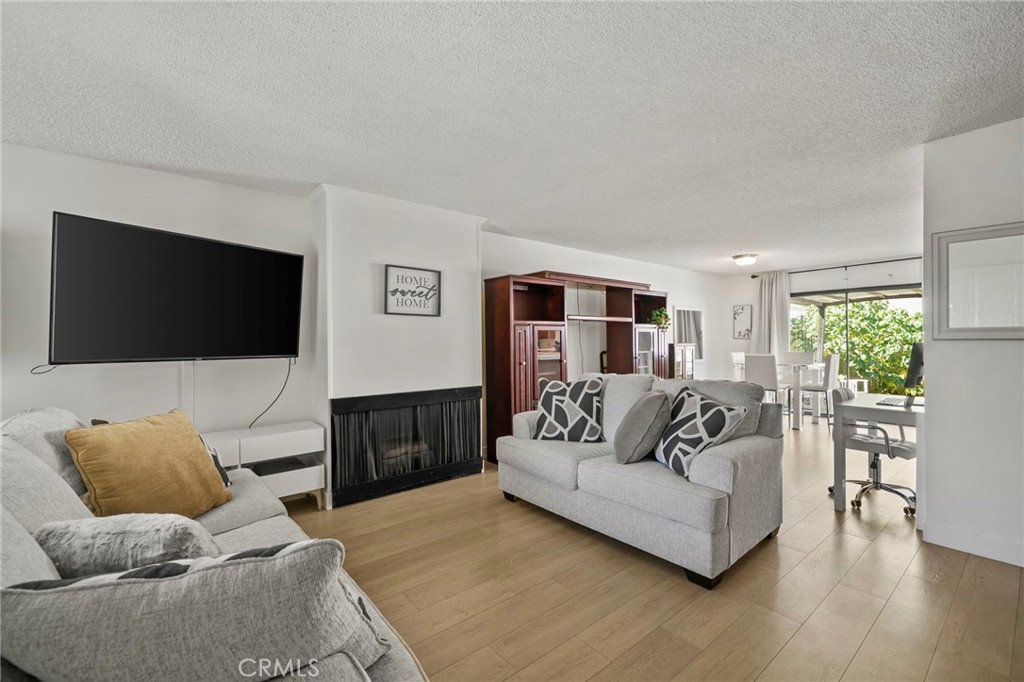 1406 Via Cortez Property Photo 4