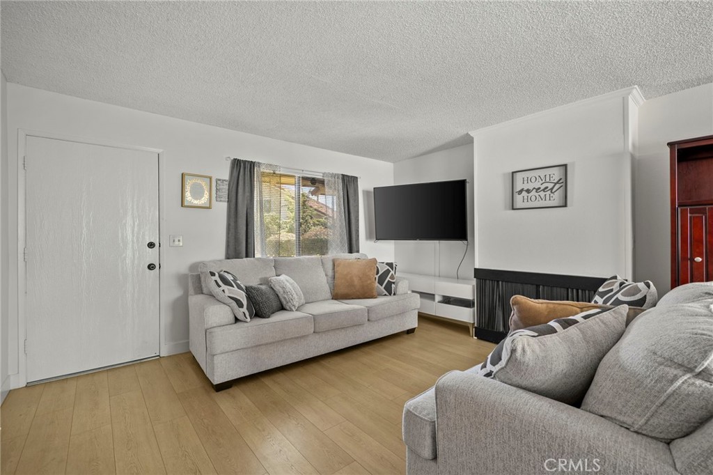 1406 Via Cortez Property Photo 7