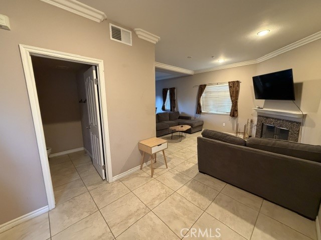 1200 E Highland 303 Property Photo 2