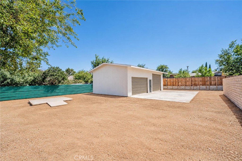 9221 Jacaranda Property Photo 28