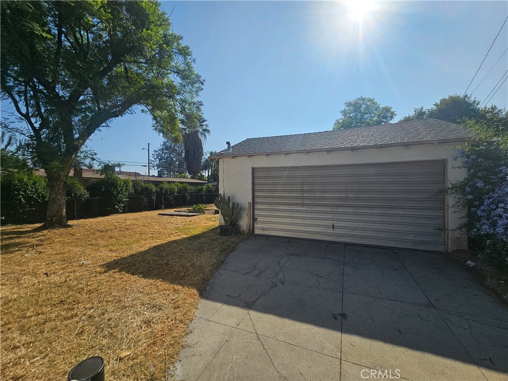 1512 N Pershing Property Photo 2
