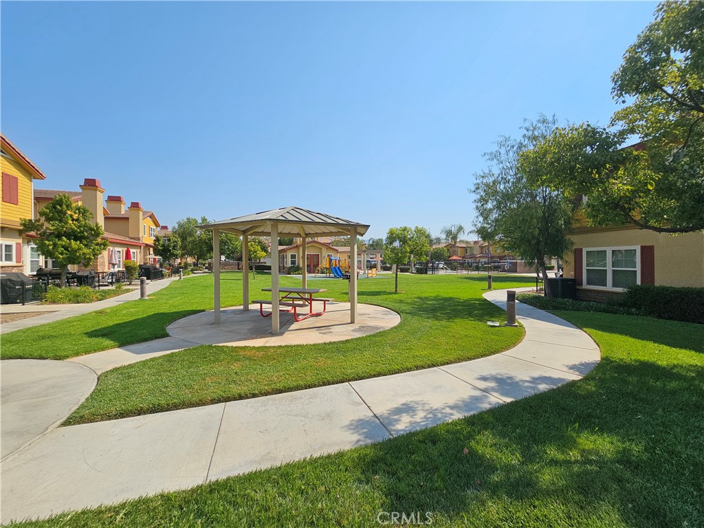 1510 Orange Property Photo 10