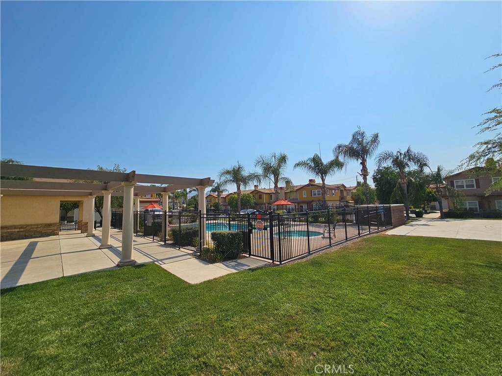 1510 Orange Property Photo 11