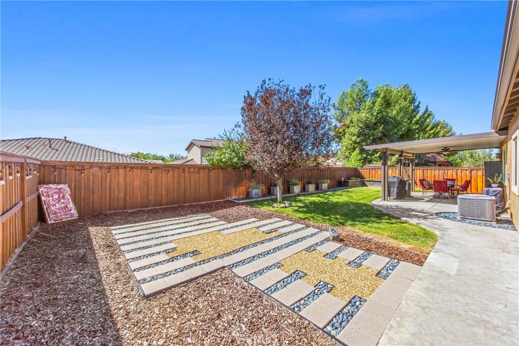 1371 Laurestine Property Photo 30