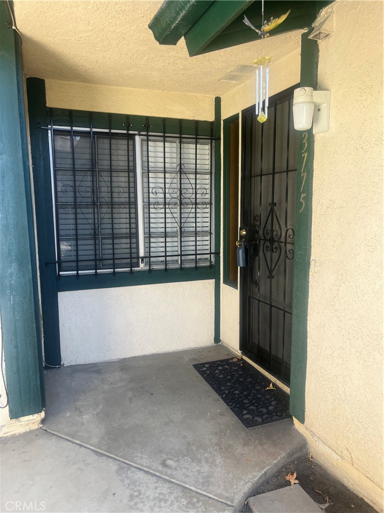 3775 Oxford Property Photo 4