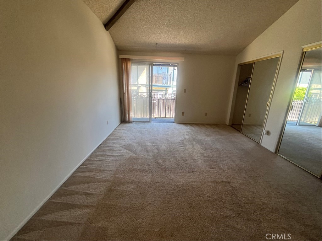 3775 Oxford Property Photo 9