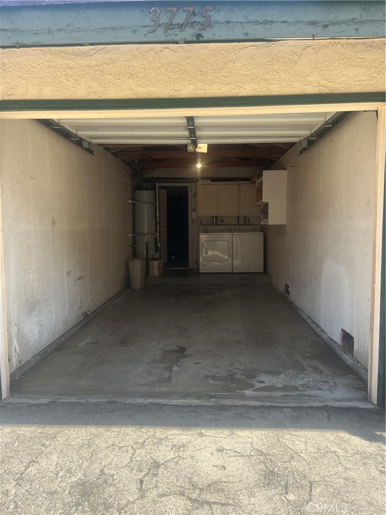 3775 Oxford Property Photo 17