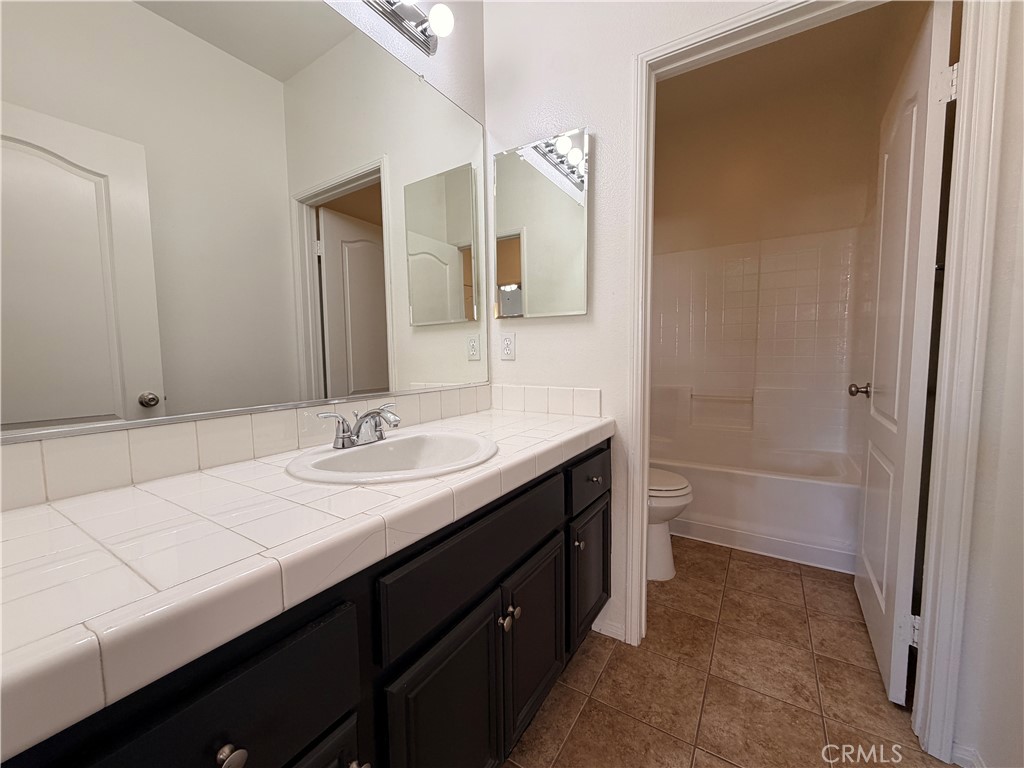 996 Blodgett Property Photo 13