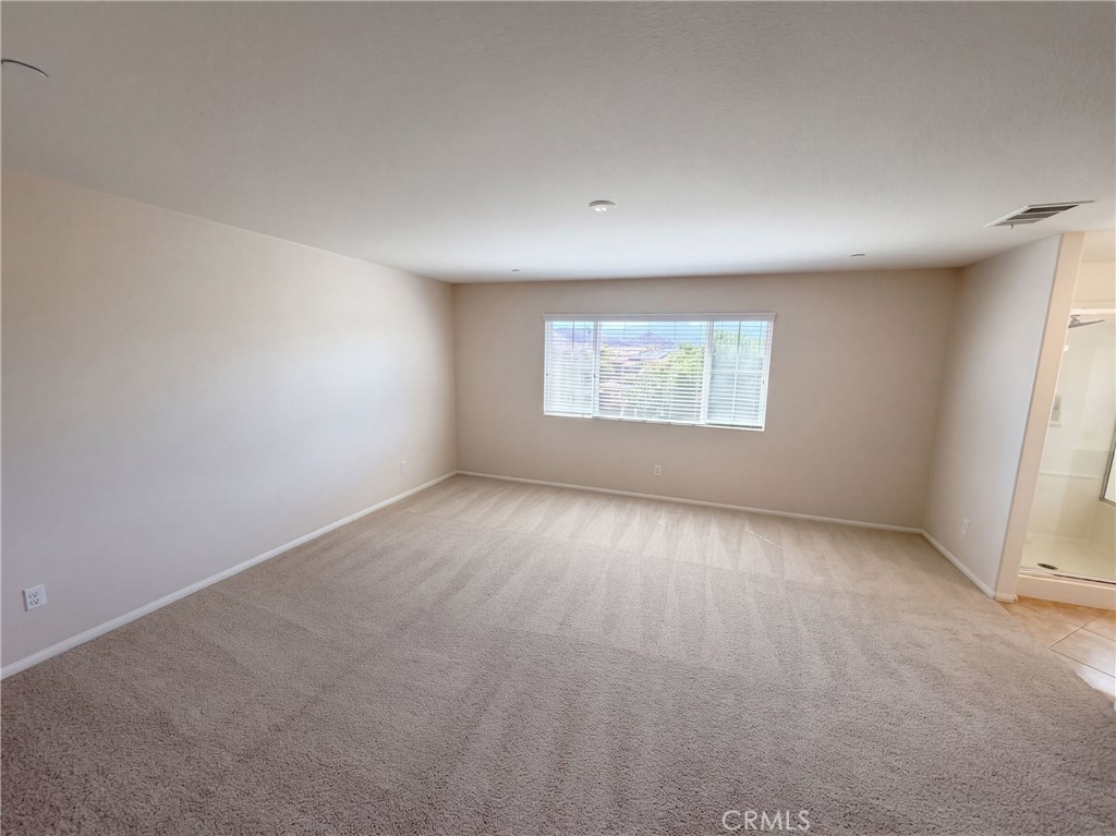 40959 Vauxhall Court Property Photo 4