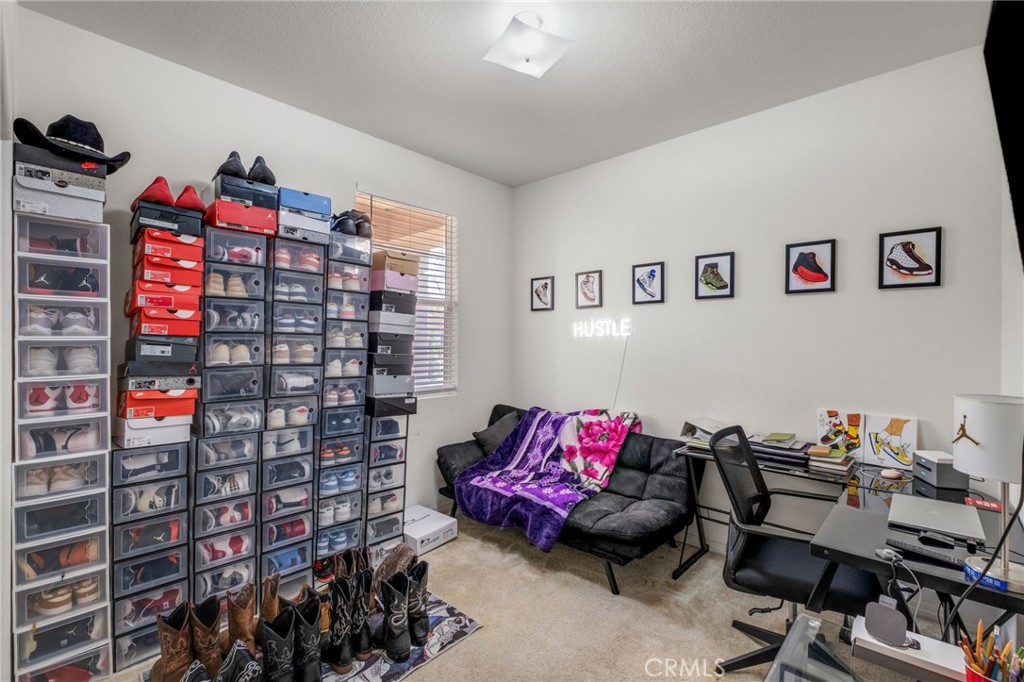 30903 Wild Berry Way Property Photo 7