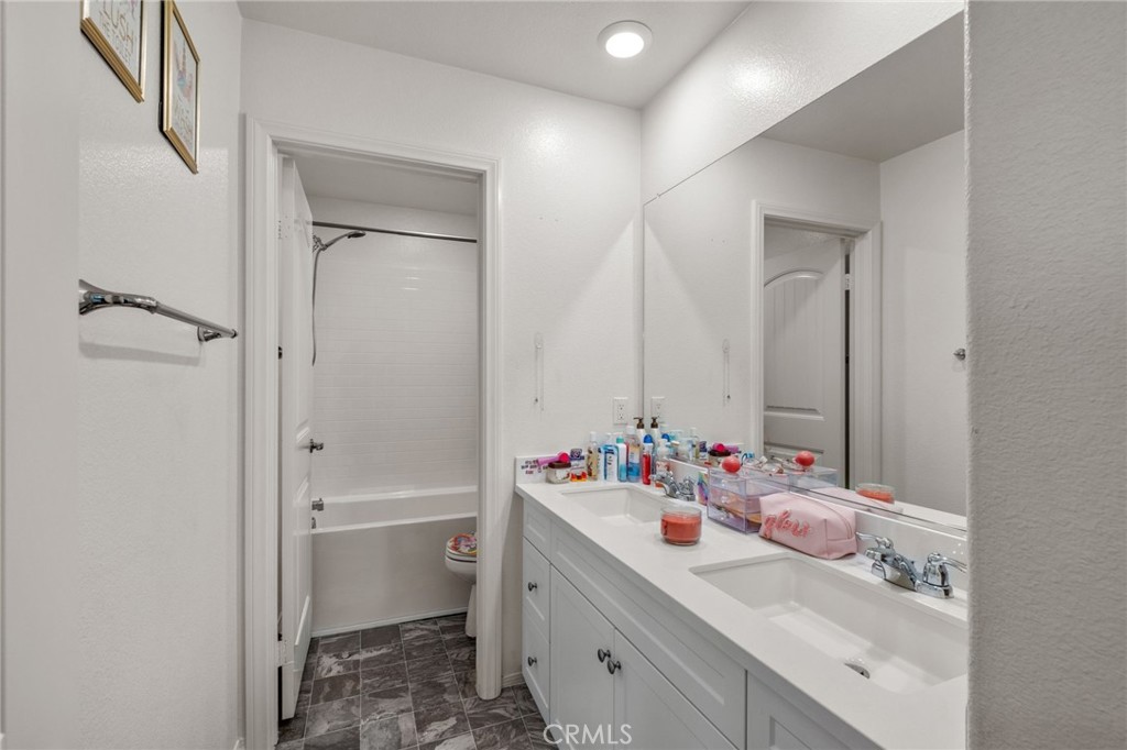30903 Wild Berry Way Property Photo 14
