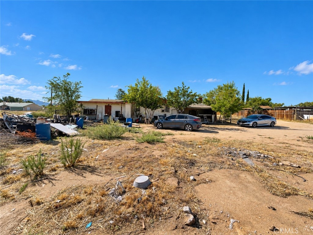 15116 Palm Property Photo 3