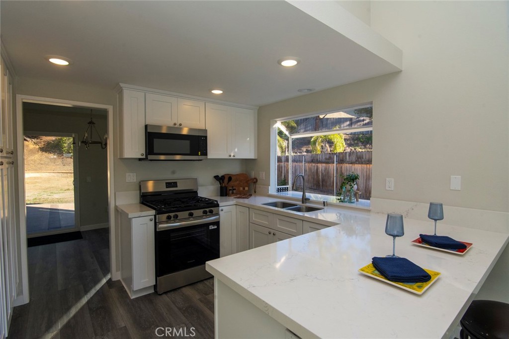 22788 Sweet Pea Property Photo 6