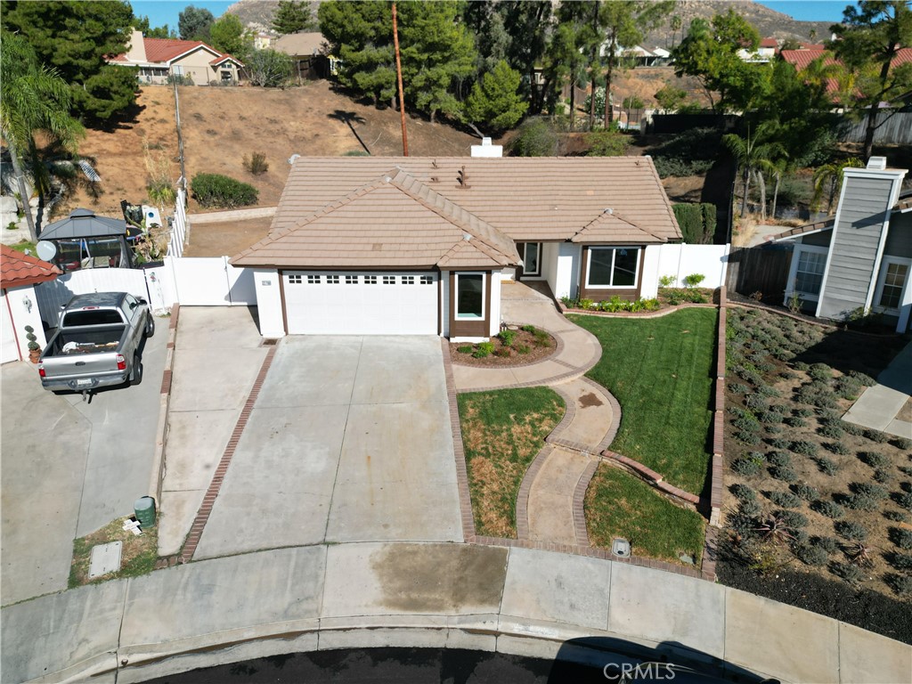 22788 Sweet Pea Property Photo 46