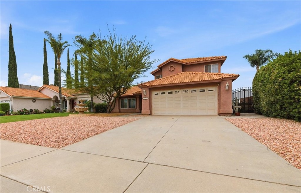 1547 Columbia Street Property Photo 2