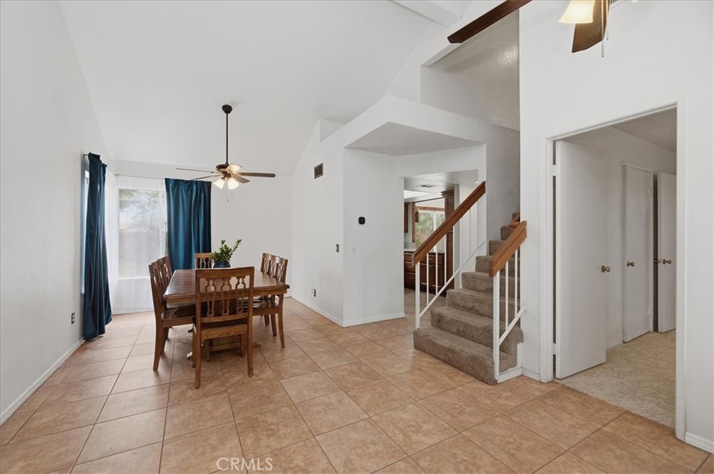 1547 Columbia Street Property Photo 5