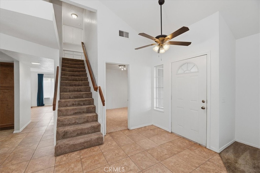 1547 Columbia Street Property Photo 6
