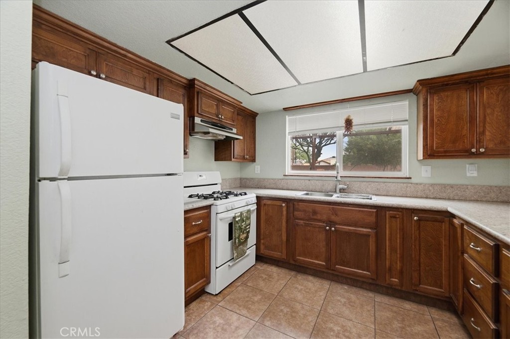 1547 Columbia Street Property Photo 13