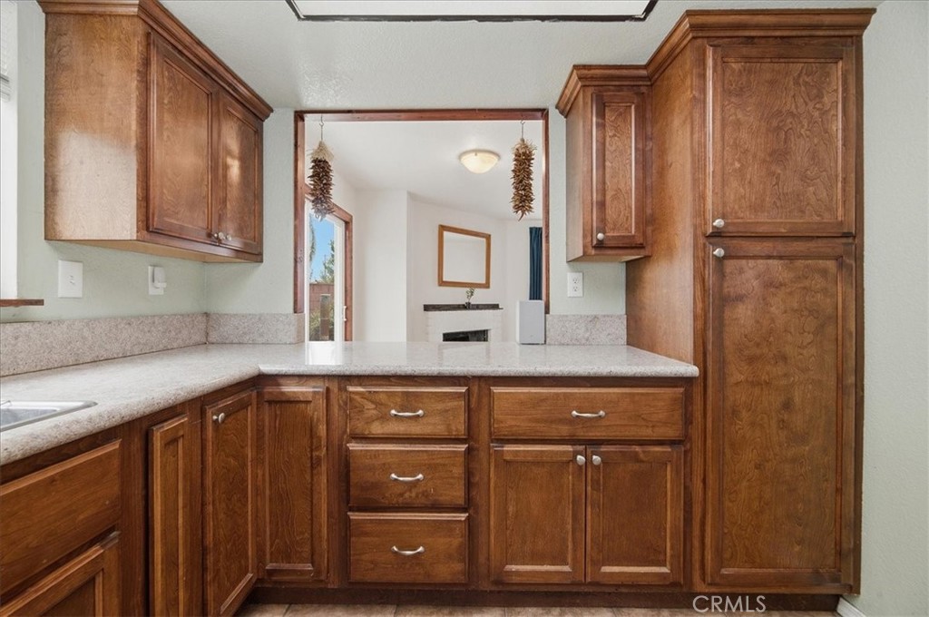 1547 Columbia Street Property Photo 15