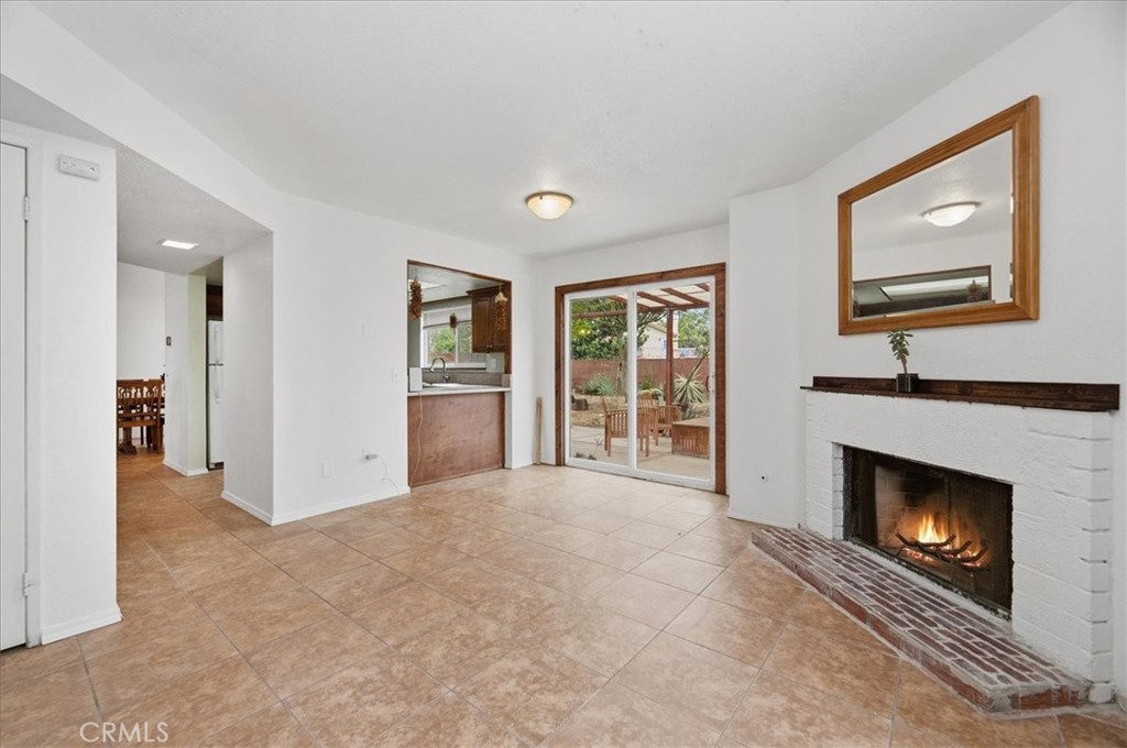 1547 Columbia Street Property Photo 18