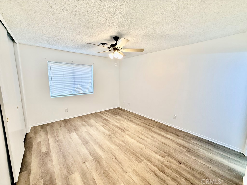 542 N Girard Property Photo 12