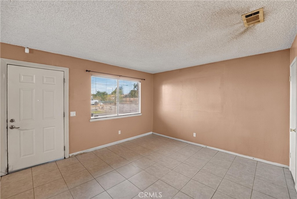 760 American Avenue Property Photo 5