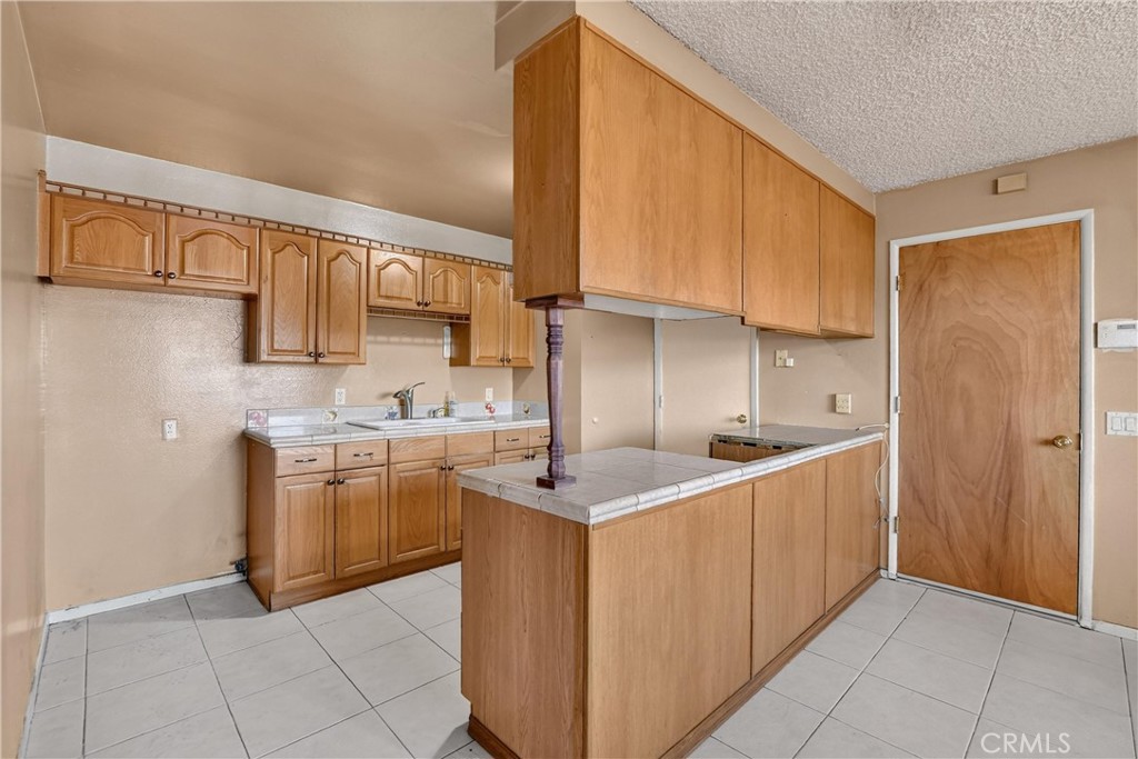 760 American Avenue Property Photo 11