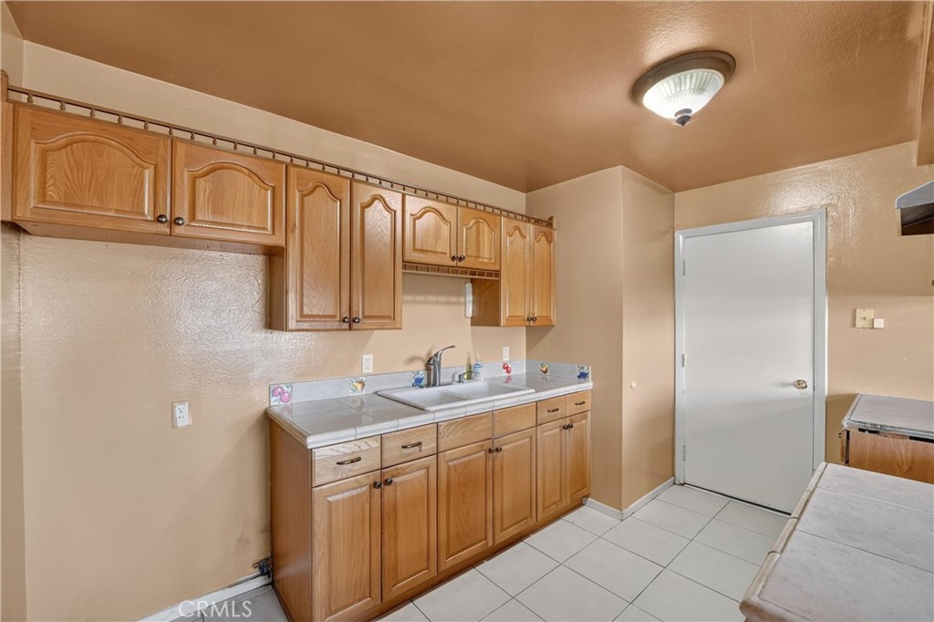 760 American Avenue Property Photo 12