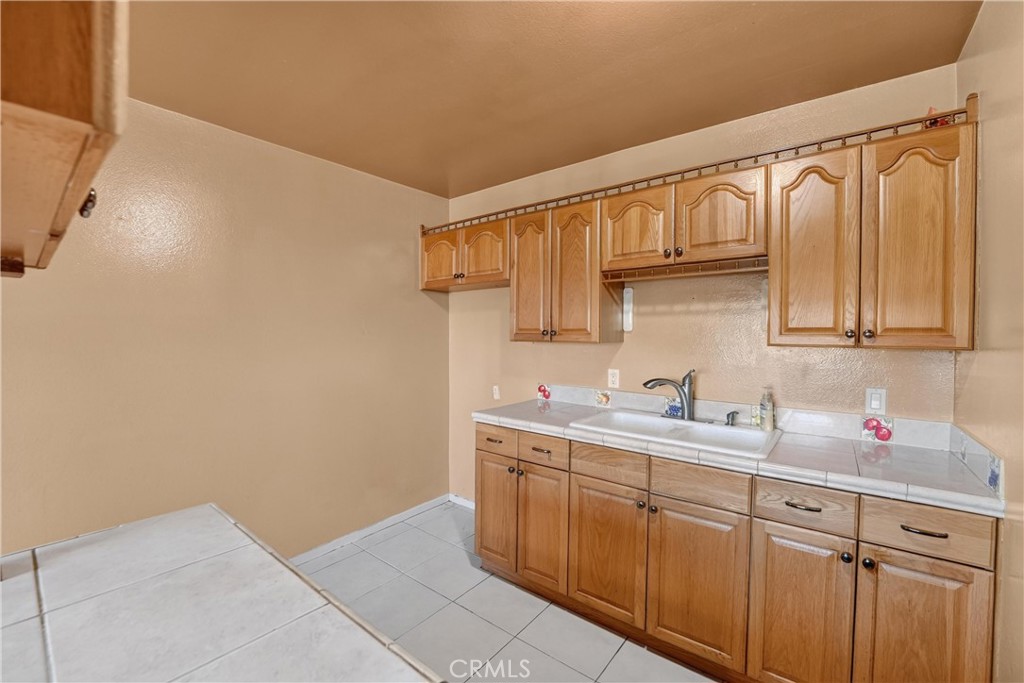 760 American Avenue Property Photo 15