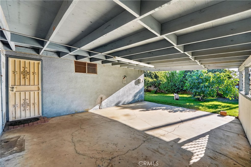 760 American Avenue Property Photo 26