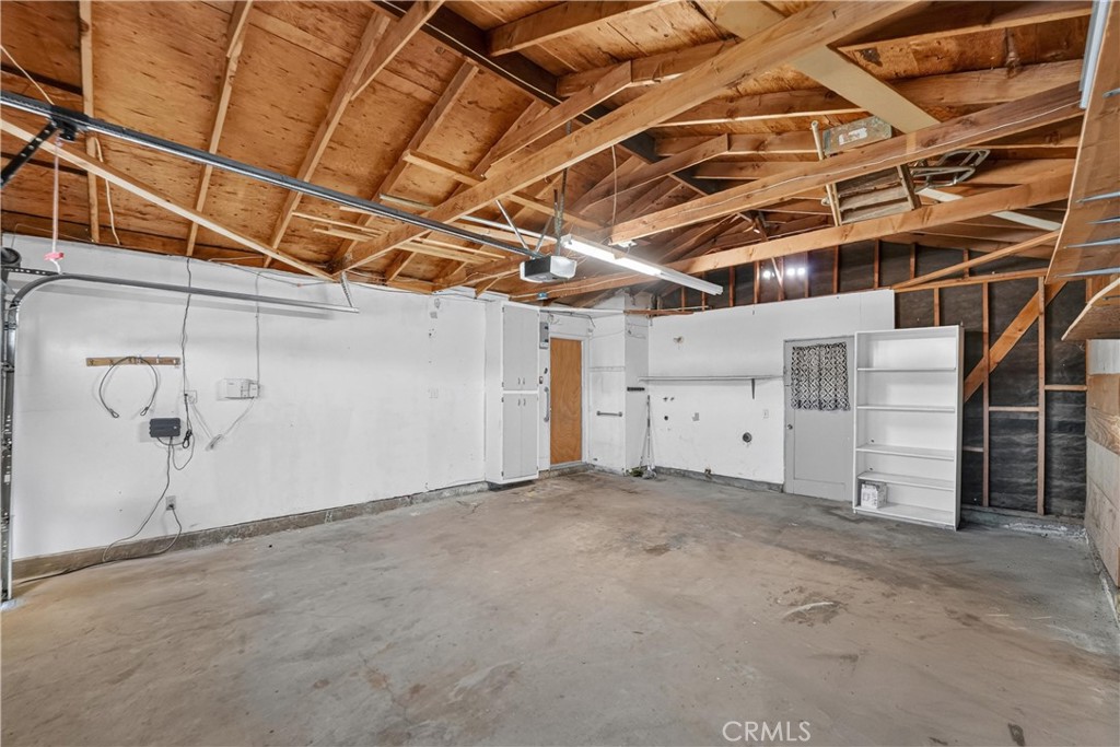 760 American Avenue Property Photo 32
