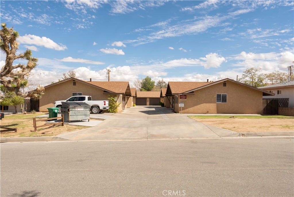 7467 Bannock Trail Property Photo 2