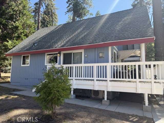 647 Lone Pine Property Photo 2