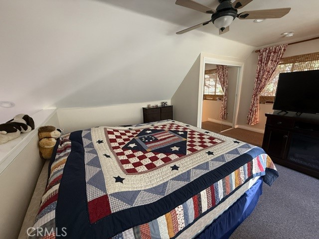 647 Lone Pine Property Photo 23