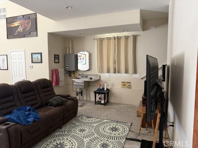 647 Lone Pine Property Photo 33