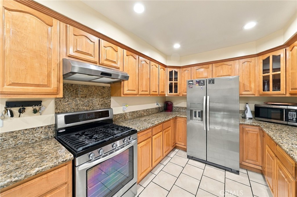 2009 Graylock Avenue Property Photo 16