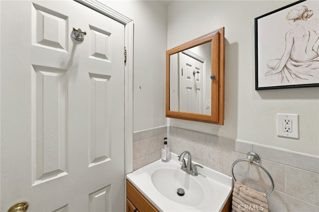 2009 Graylock Avenue Property Photo 45