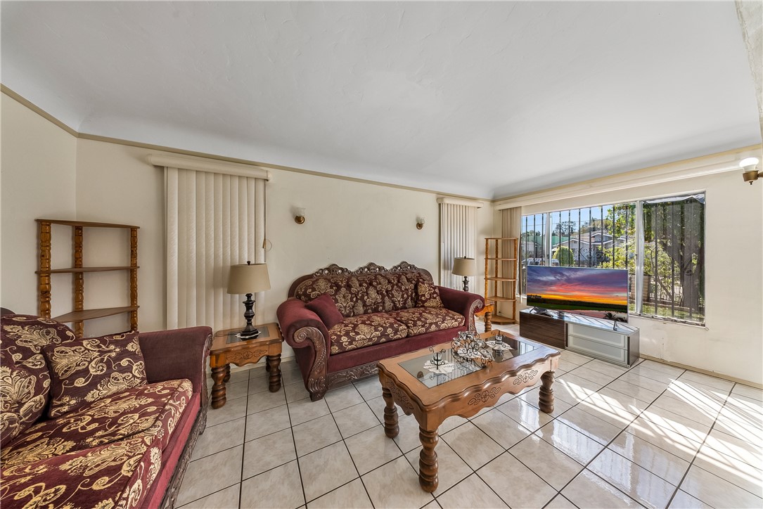 2531 Pomeroy Avenue Property Photo 11