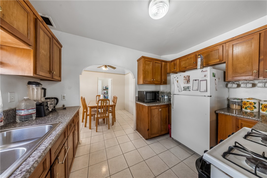 2531 Pomeroy Avenue Property Photo 14