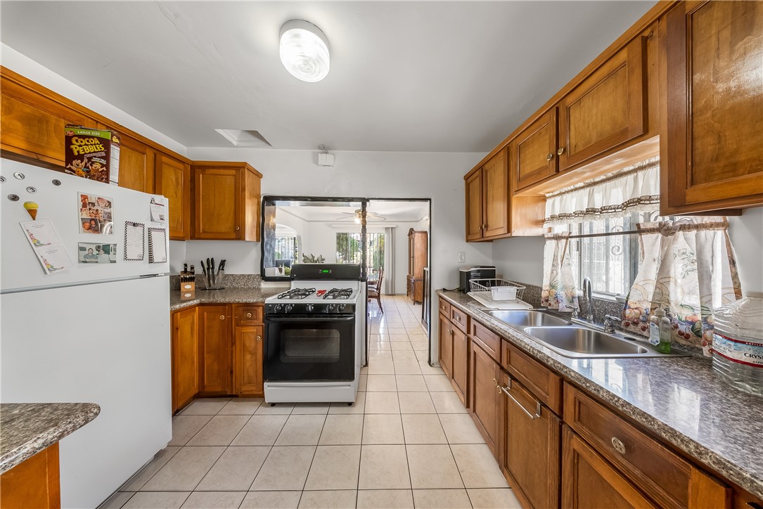 2531 Pomeroy Avenue Property Photo 15