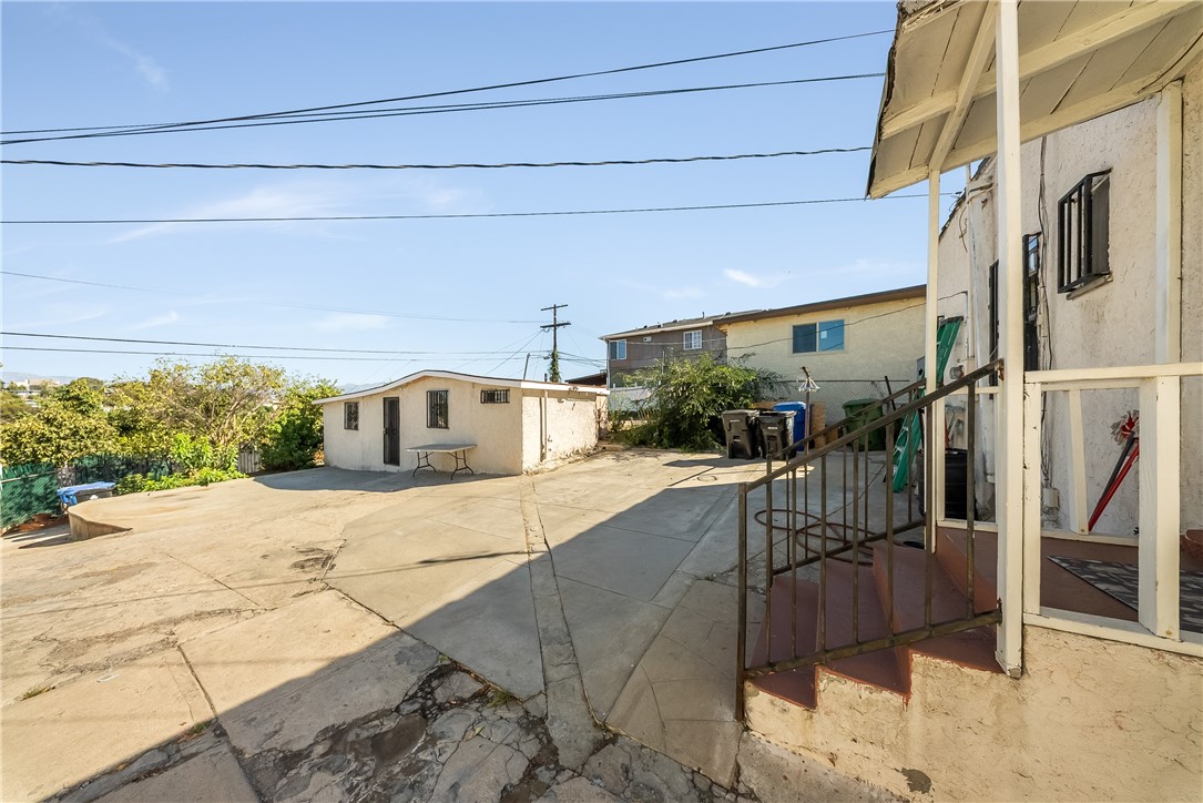 2531 Pomeroy Avenue Property Photo 27