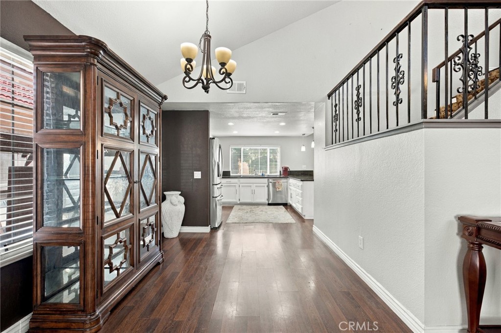 22639 Valley Vista Circle Property Photo 6