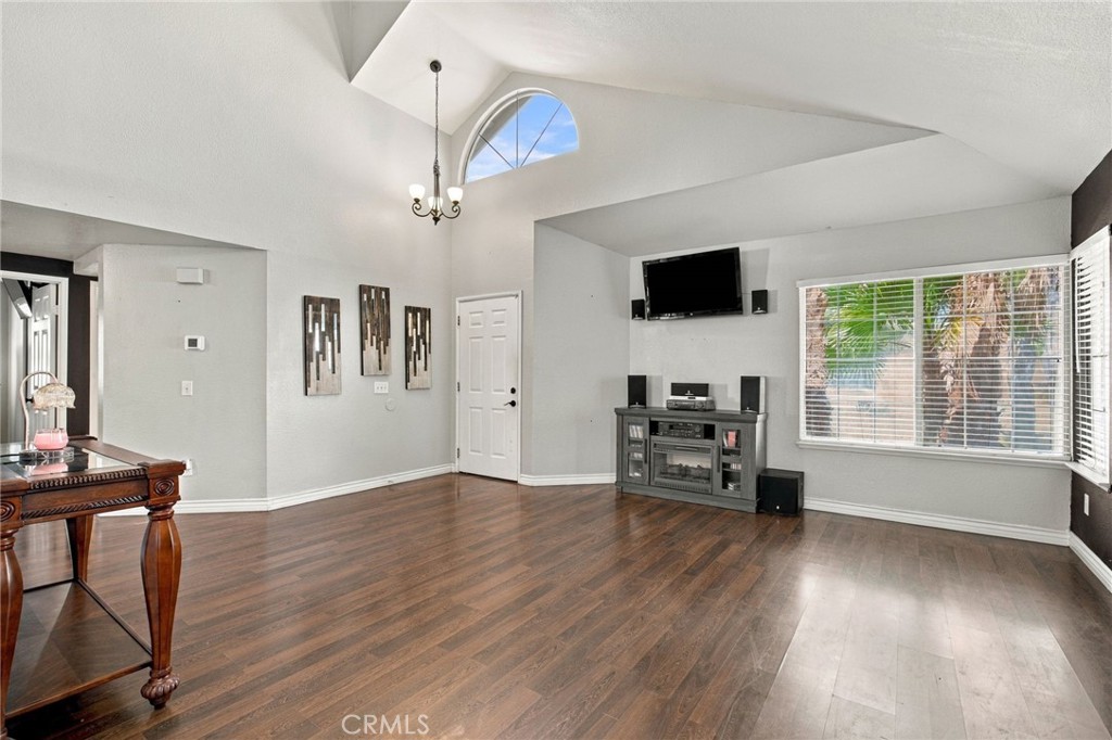 22639 Valley Vista Circle Property Photo 7