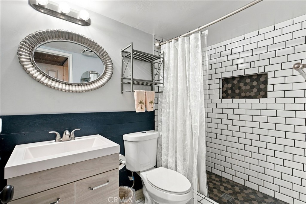 22639 Valley Vista Circle Property Photo 11