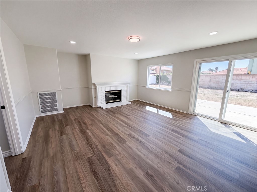 2371 W Via Bello Property Photo 3