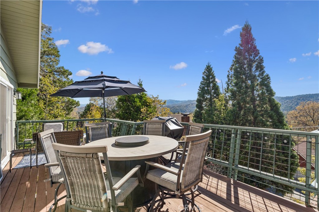 700 Zurich Property Photo 9