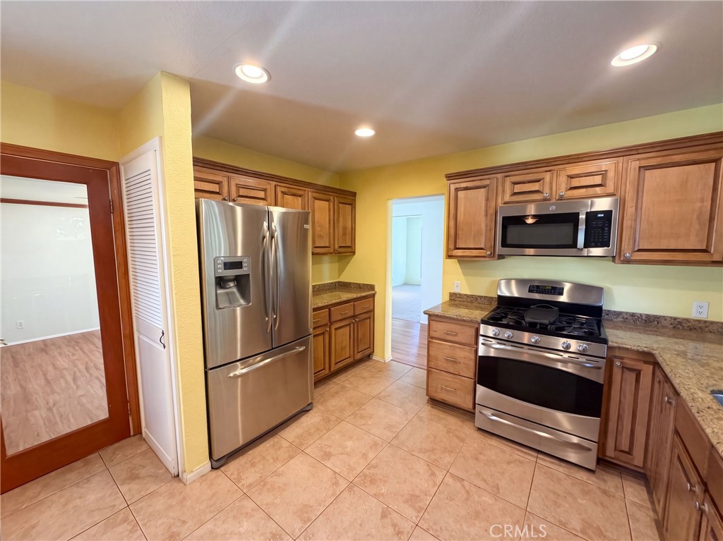 41219 Tava Property Photo 7